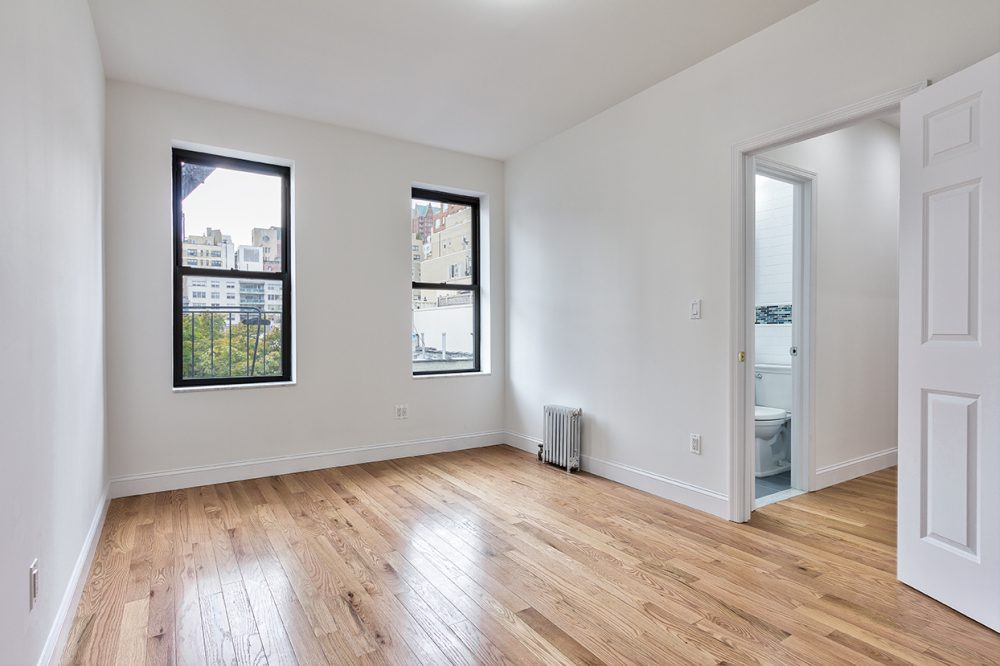 222-East-82nd-6H-Bed-1