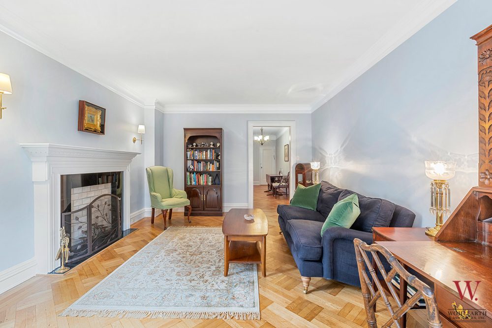 890-West-End-Ave-7B—Living-Room-2