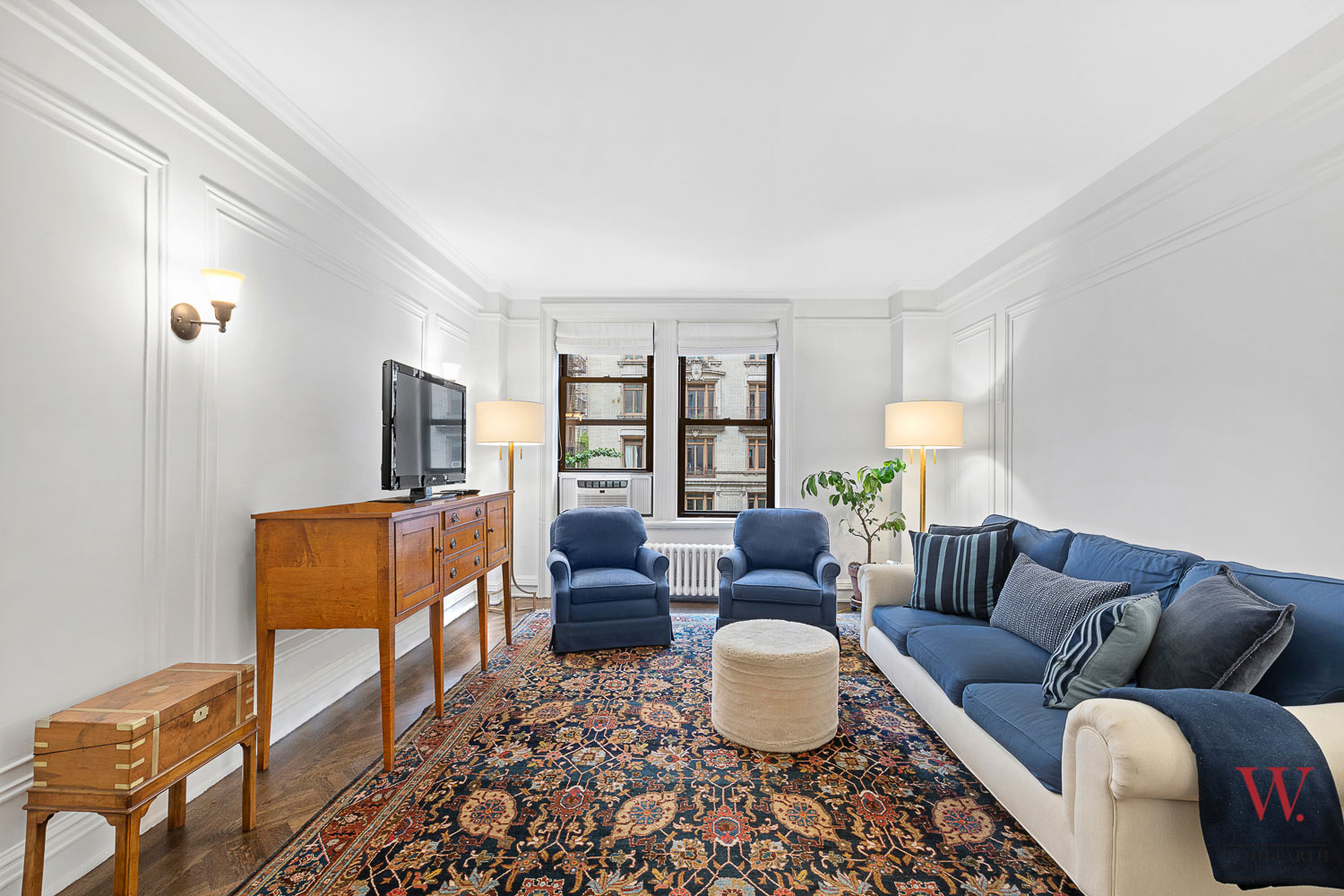 890-West-End-Avenue—Livingroom