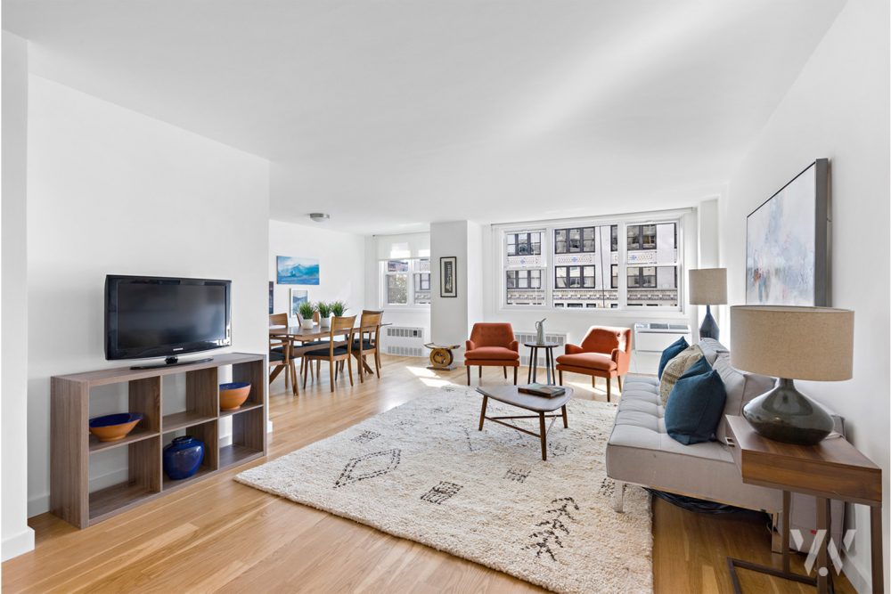 77-7th-Avenue-5M—Living-Dining